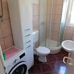 Huljev Apartman *