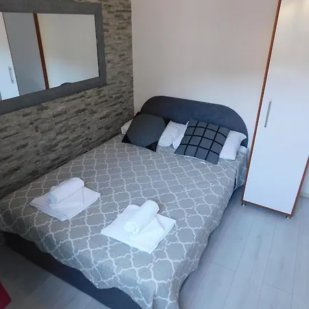 Huljev * Primošten