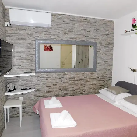 דירה Huljev *