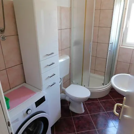 Huljev Apartman *