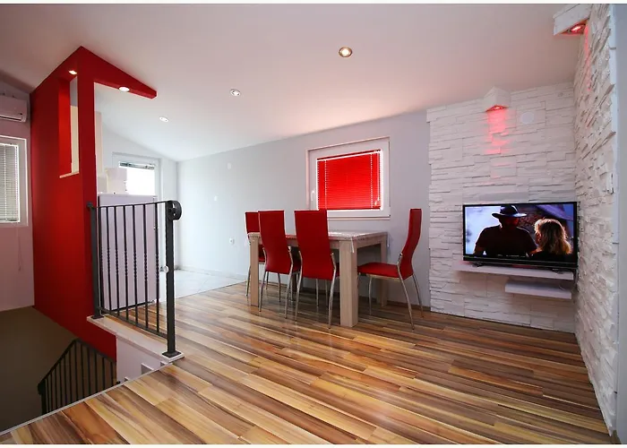 Huljev Daire Primošten